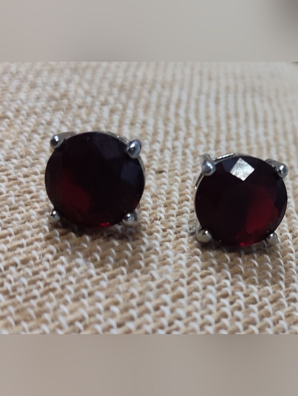Deep Red Round Garnet-Style Stud Earrings - Unbranded
